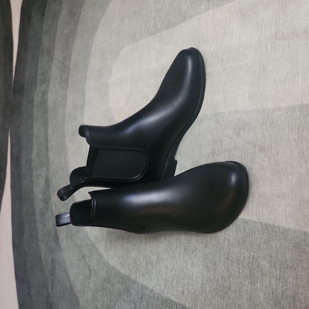 Black Rain Boots
